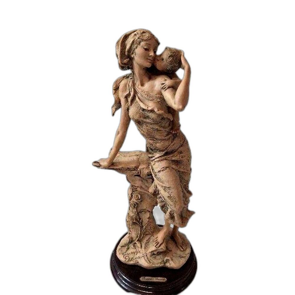 Giuseppe Armani Soft Kiss mother child Capodimonte style Limited Edition 1993